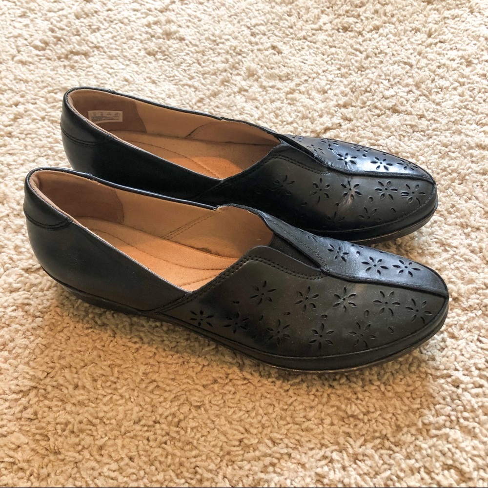 Clark’s black shoes